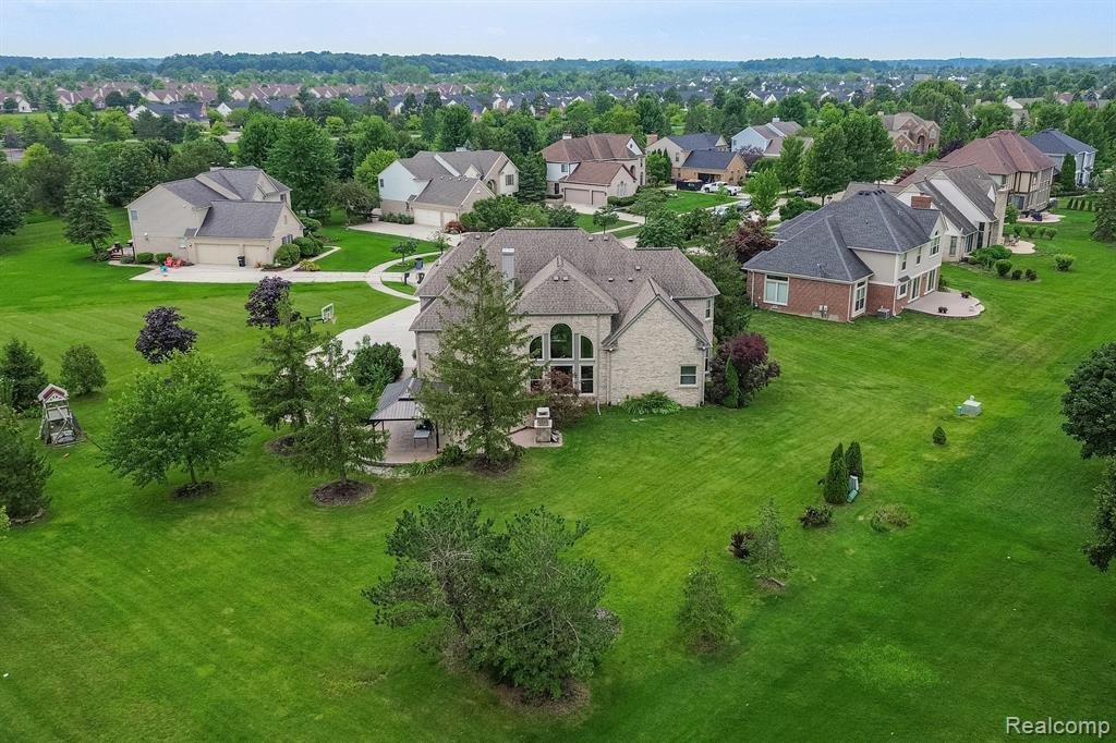 47420 PUTNEY Court, Canton, MI 48188 — Photo 52
