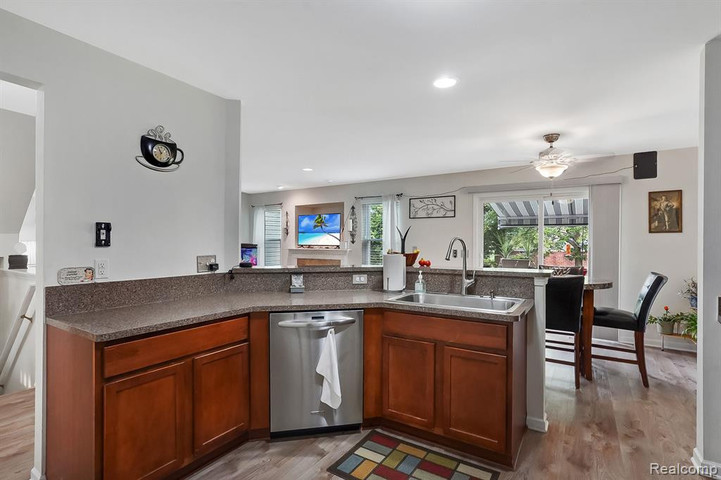 2262 Woodale Avenue, Ypsilanti, MI 48198 — Photo 10