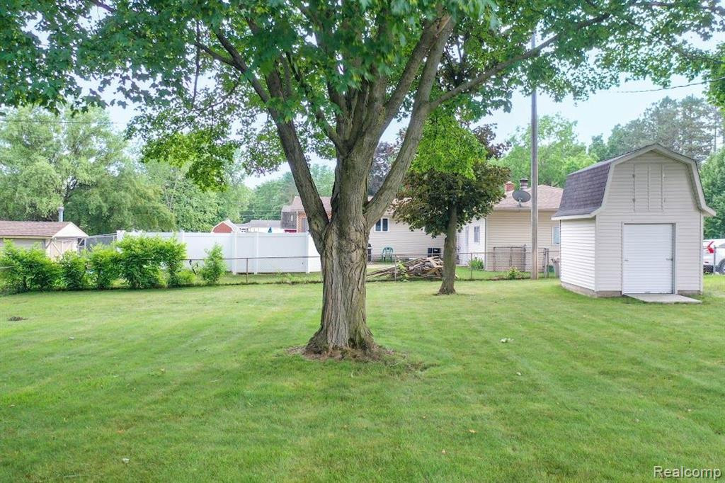 94 1ST Street, Oxford, MI 48371 — Photo 25