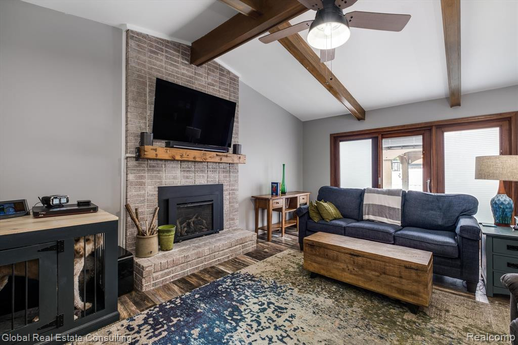 726 KINGS Way, Canton, MI 48188 — Photo 17