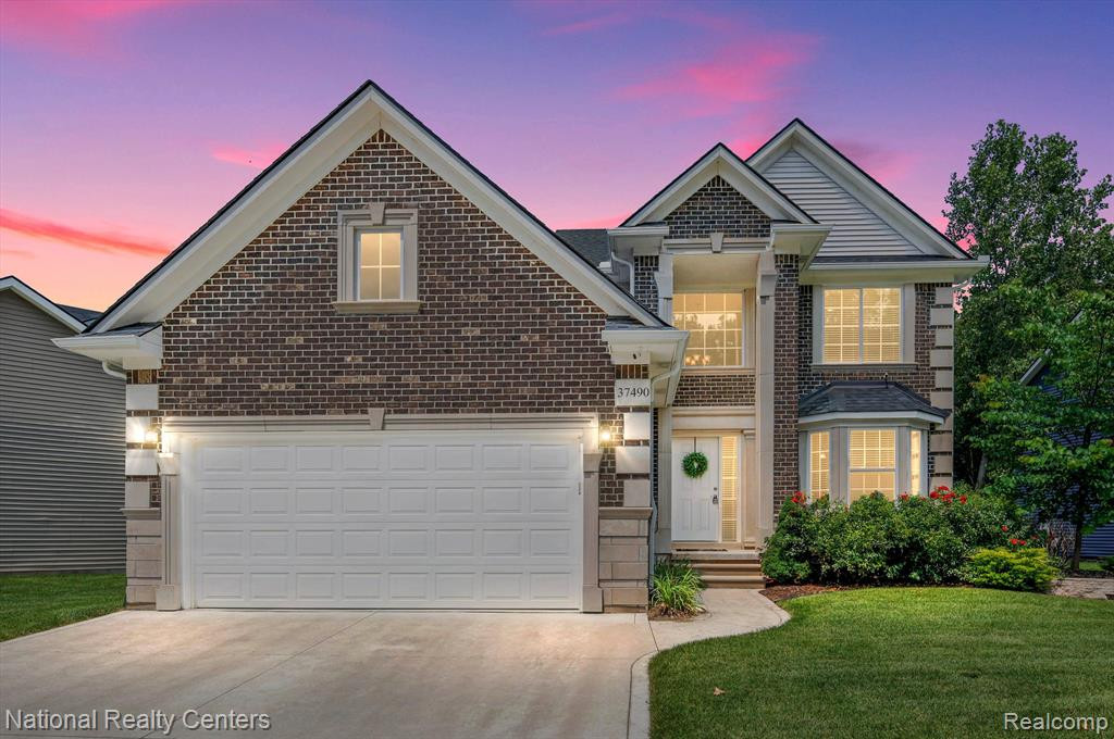 37490 S DIANNE Lane, New Boston, MI 48164 — front exterior