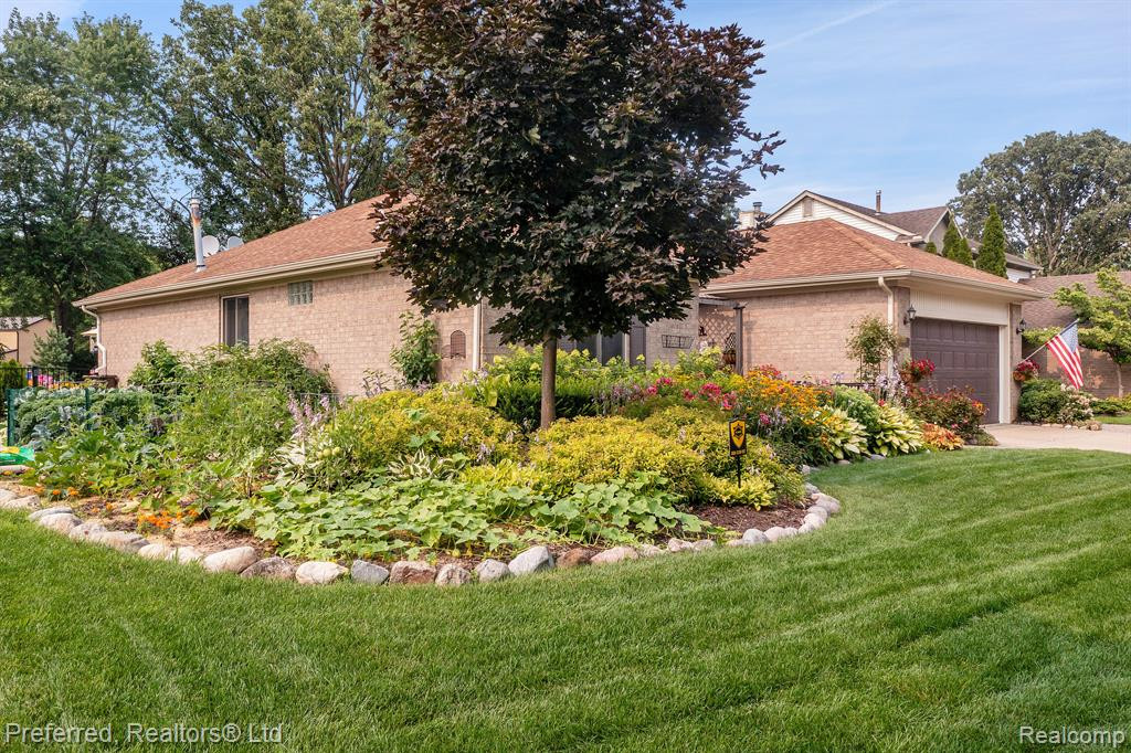 39990 FINLEY Drive, Canton, MI 48188 — Photo 5