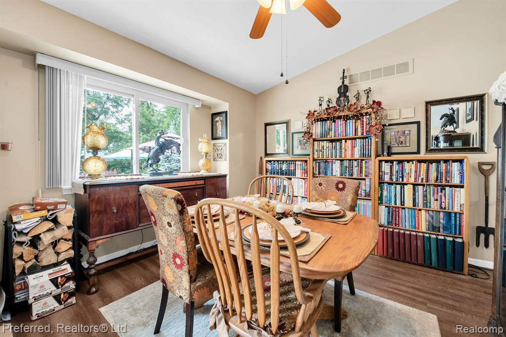 39990 FINLEY Drive, Canton, MI 48188 — Photo 16