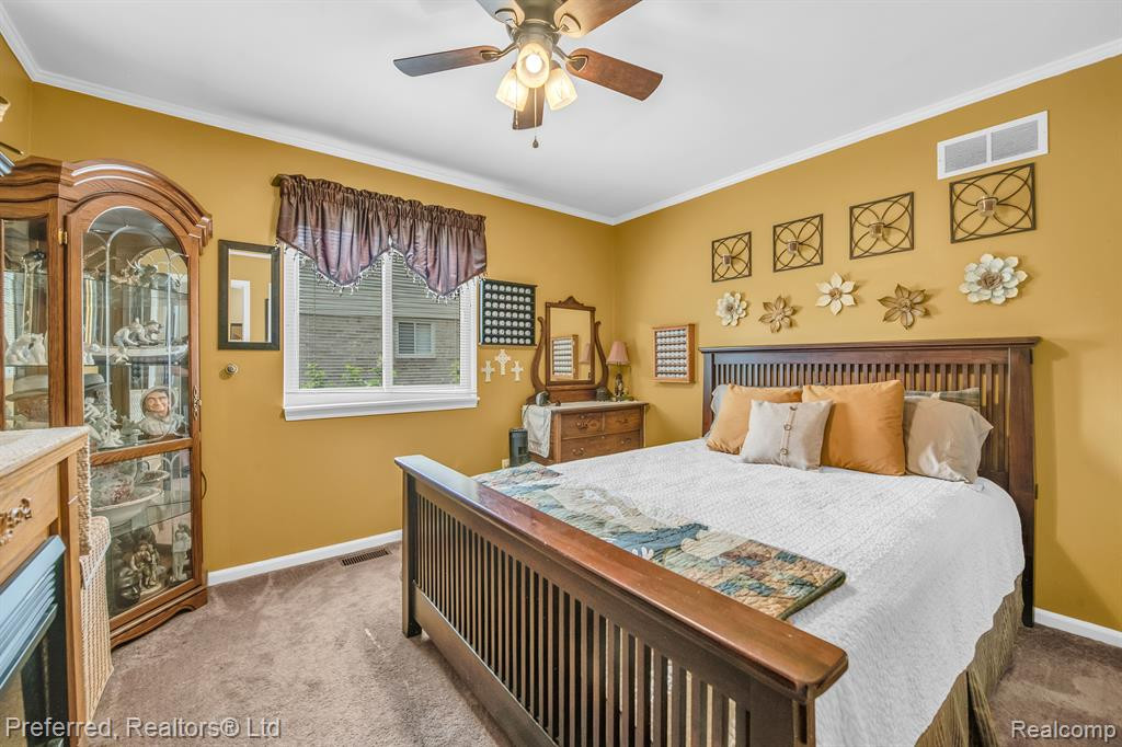 39990 FINLEY Drive, Canton, MI 48188 — Photo 19