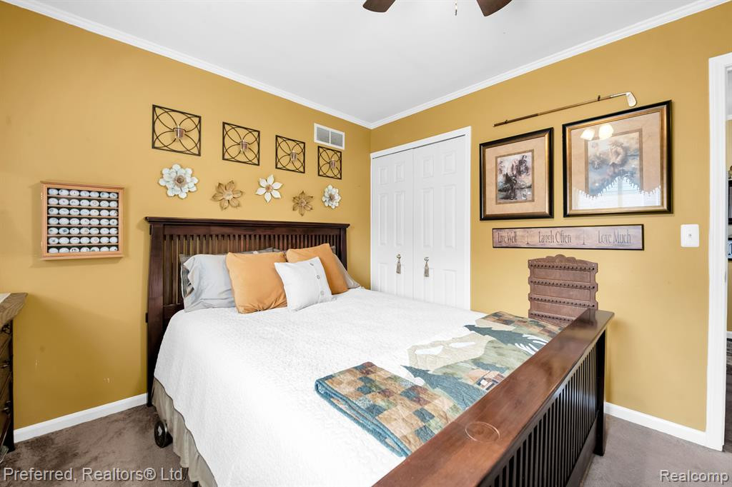 39990 FINLEY Drive, Canton, MI 48188 — Photo 20