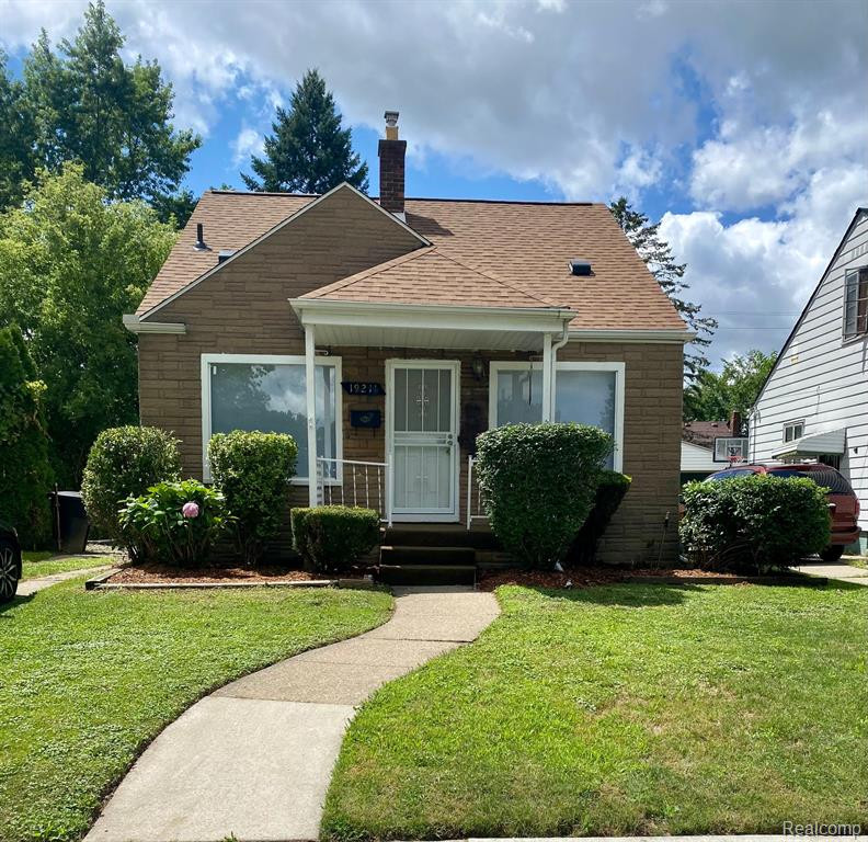 Property photo for 19211 BUFFALO Street, Detroit, MI 48234