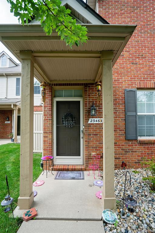 23463 WILLIAMSBURG Circle, Woodhaven, MI 48183 — Photo 14