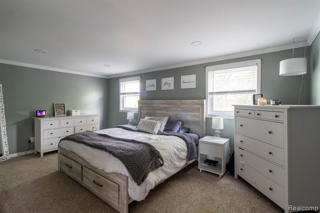 355 KINGS Way, Canton, MI 48188 — Photo 20