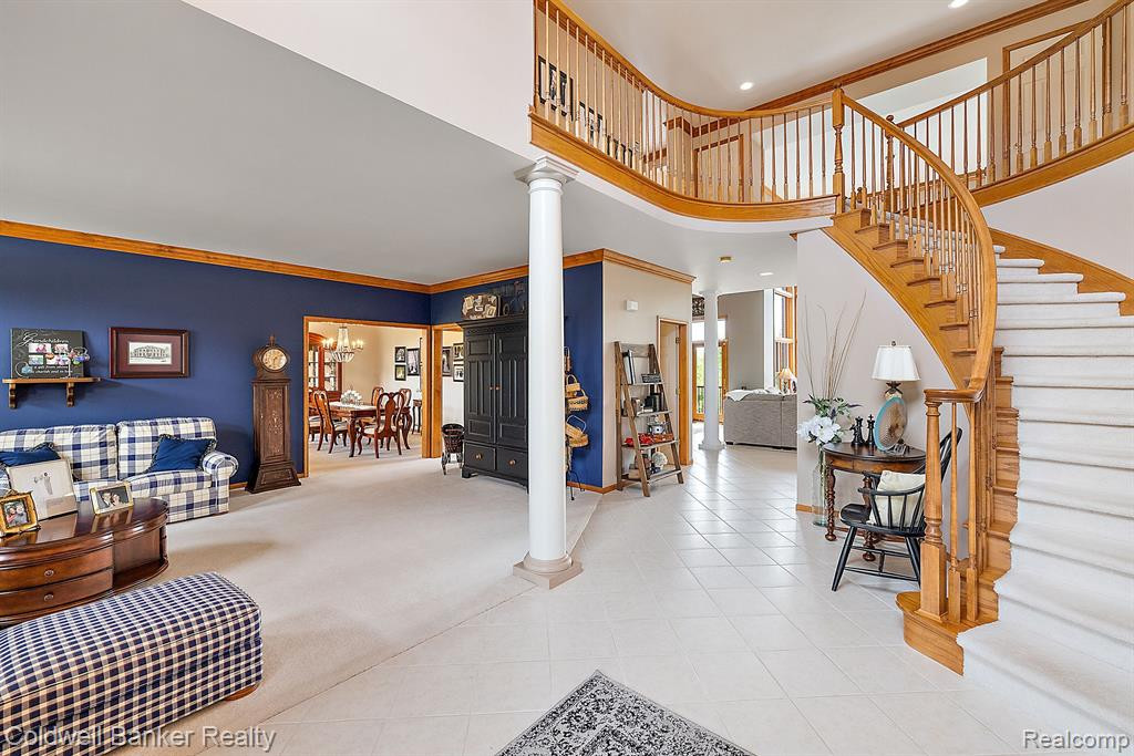 49385 LINCOLNSHIRE Court, Canton, MI 48187 — Photo 25