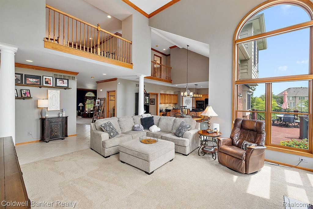 49385 LINCOLNSHIRE Court, Canton, MI 48187 — Photo 34