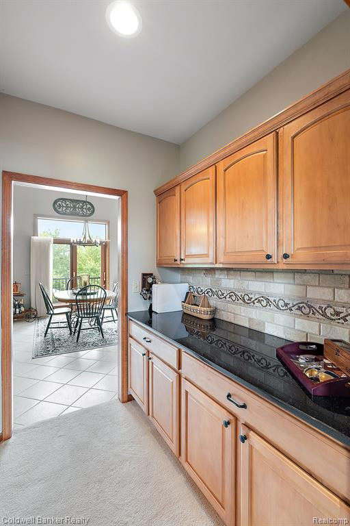 49385 LINCOLNSHIRE Court, Canton, MI 48187 — Photo 46