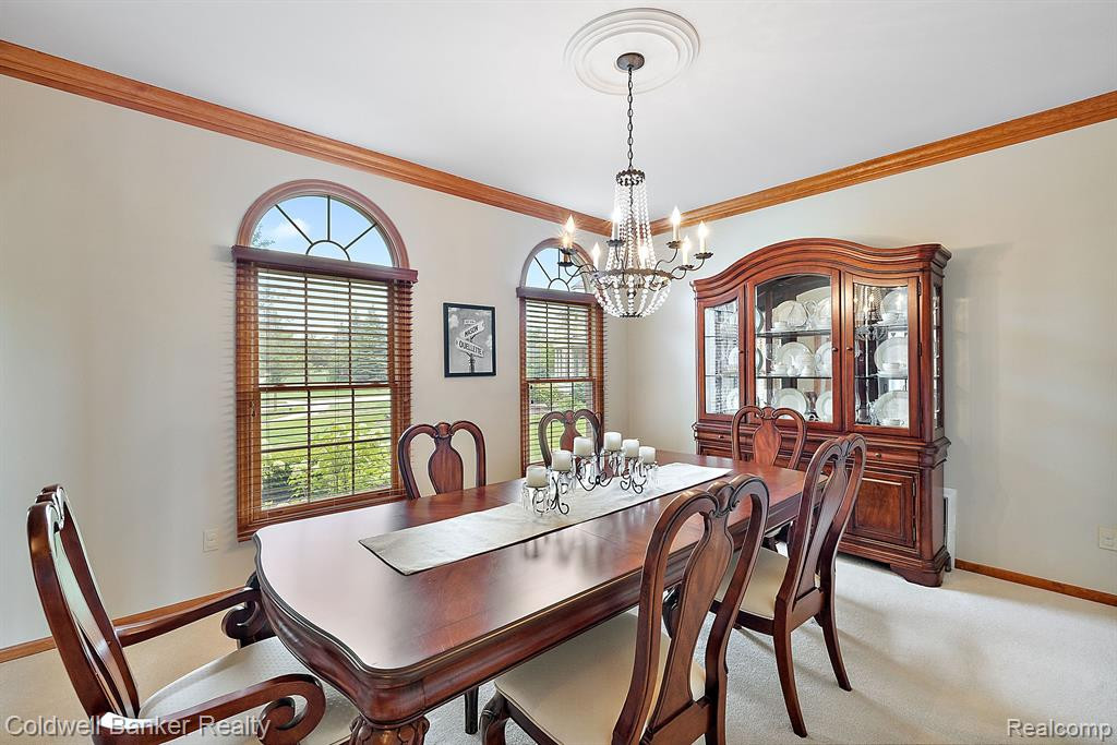 49385 LINCOLNSHIRE Court, Canton, MI 48187 — Photo 47