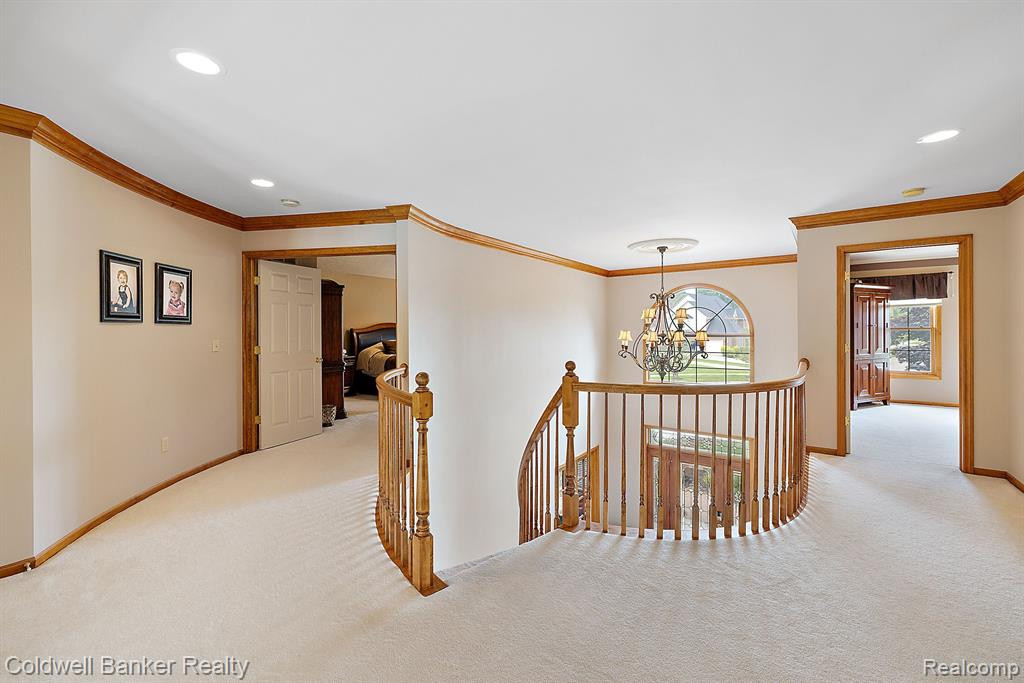 49385 LINCOLNSHIRE Court, Canton, MI 48187 — Photo 55