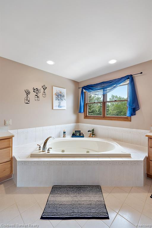 49385 LINCOLNSHIRE Court, Canton, MI 48187 — Photo 63