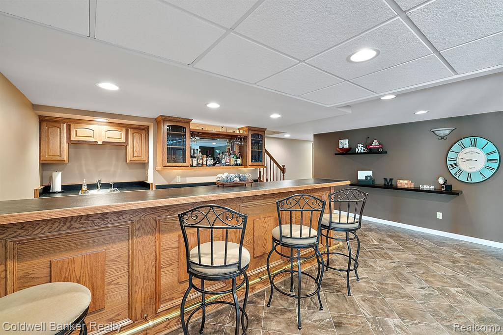 49385 LINCOLNSHIRE Court, Canton, MI 48187 — Photo 77