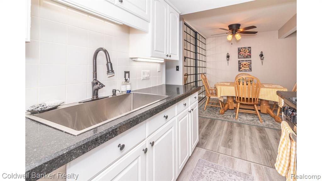9615 HARBOUR COVE Court, Ypsilanti, MI 48197 — Photo 10