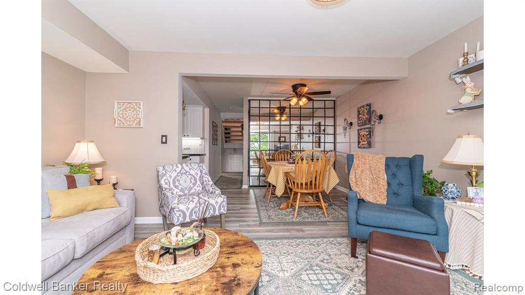 9615 HARBOUR COVE Court, Ypsilanti, MI 48197 — Photo 13