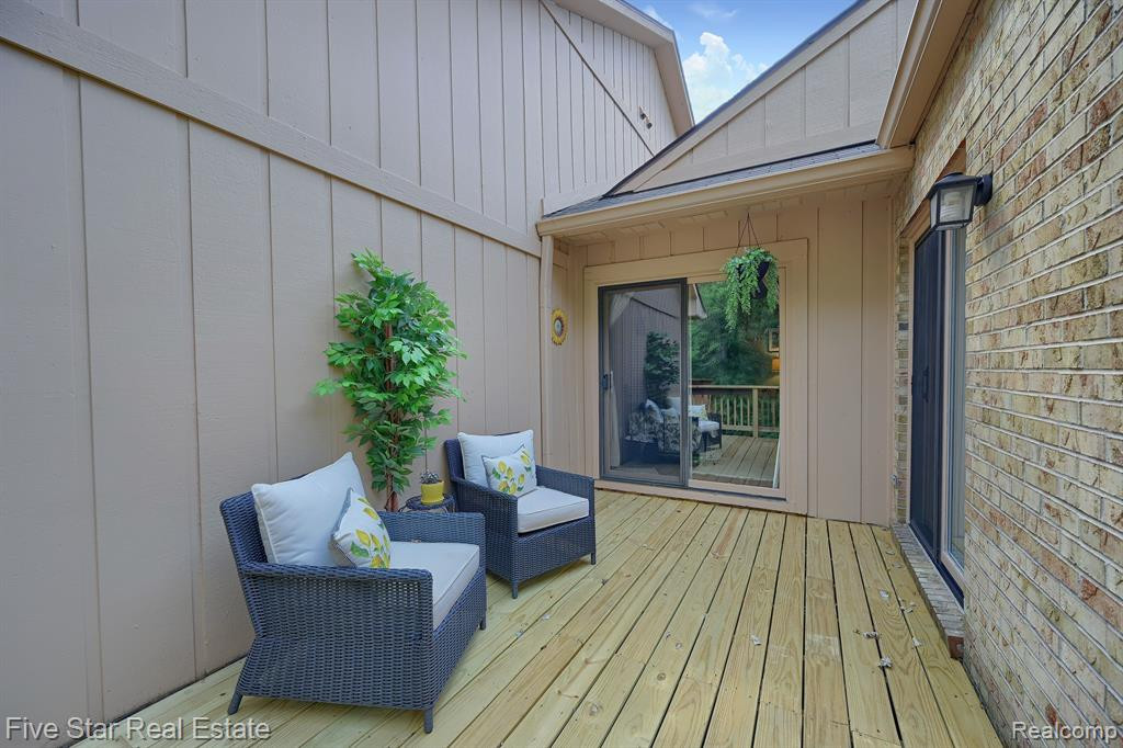 21990 RIVER RIDGE Trail, Farmington Hills, MI 48335 — Photo 21
