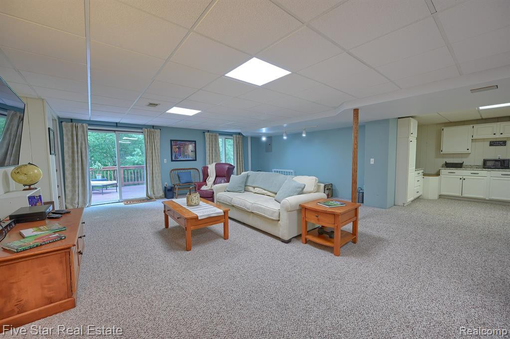 21990 RIVER RIDGE Trail, Farmington Hills, MI 48335 — Photo 30