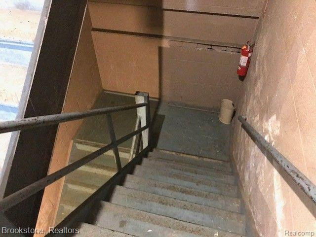 20201 LIVERNOIS Avenue, Detroit, MI, 48221