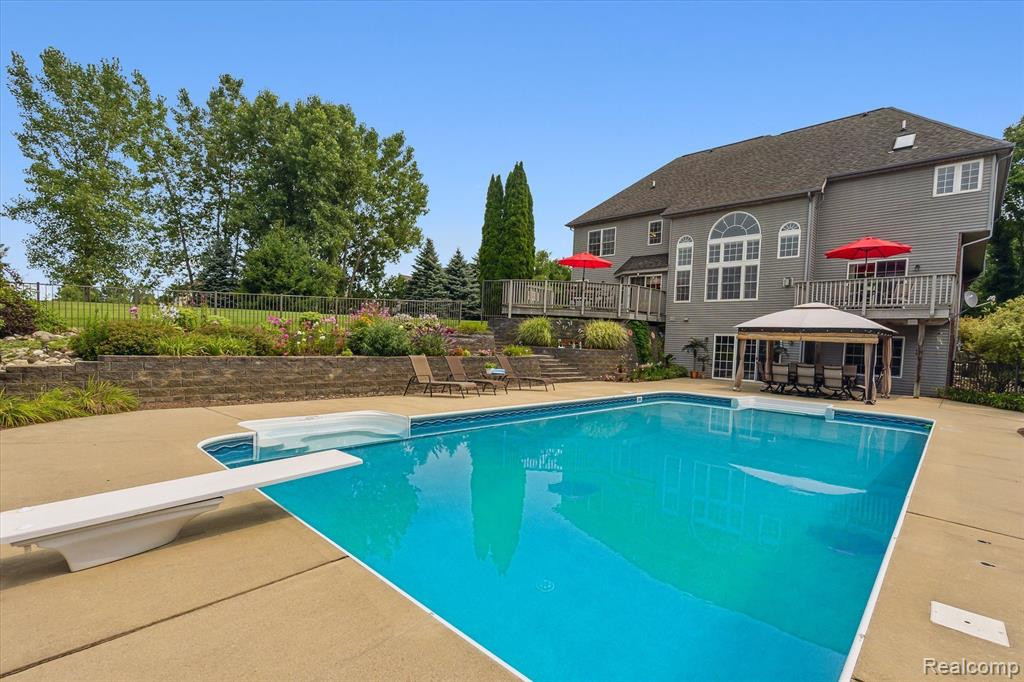 8214 Trail Ridge, Dexter, MI 48130 — Photo 3