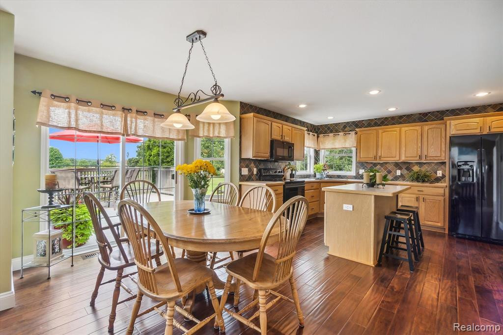 8214 Trail Ridge, Dexter, MI 48130 — Photo 16