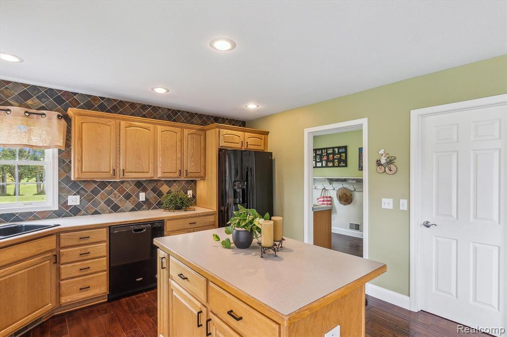 8214 Trail Ridge, Dexter, MI 48130 — Photo 18