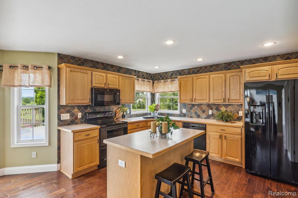 8214 Trail Ridge, Dexter, MI 48130 — Photo 19