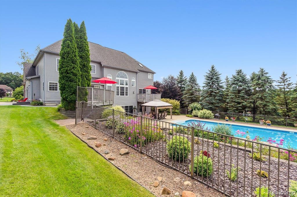 8214 Trail Ridge, Dexter, MI 48130 — Photo 48