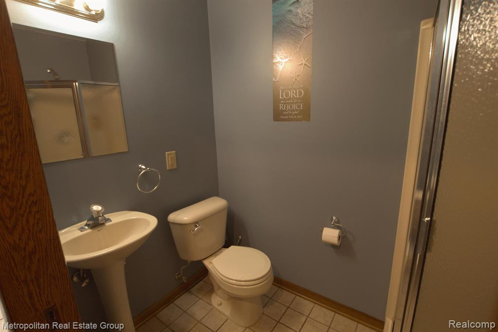 11286 DUNNIGAN Road, Emmett, MI 48022 — Photo 12