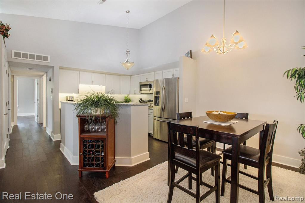 61268 GREENWOOD Drive, South Lyon, MI 48178 — Photo 5