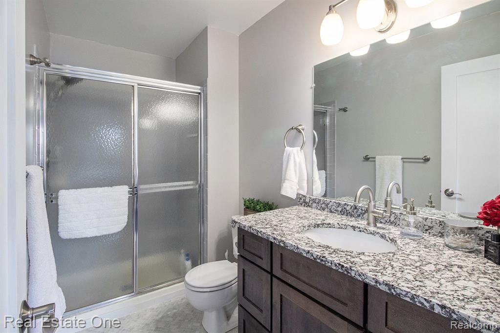 61268 GREENWOOD Drive, South Lyon, MI 48178 — Photo 11
