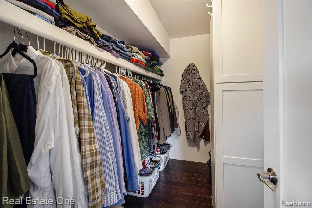 61268 GREENWOOD Drive, South Lyon, MI 48178 — Photo 12