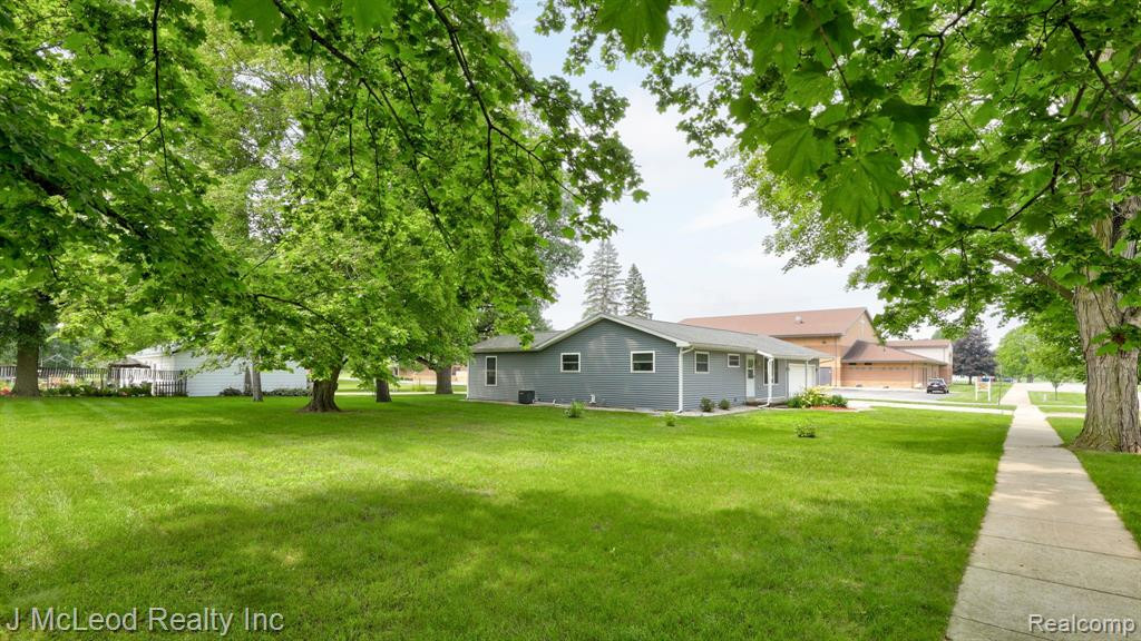 4897 CENTER Street, Millington, MI 48746 — Photo 3
