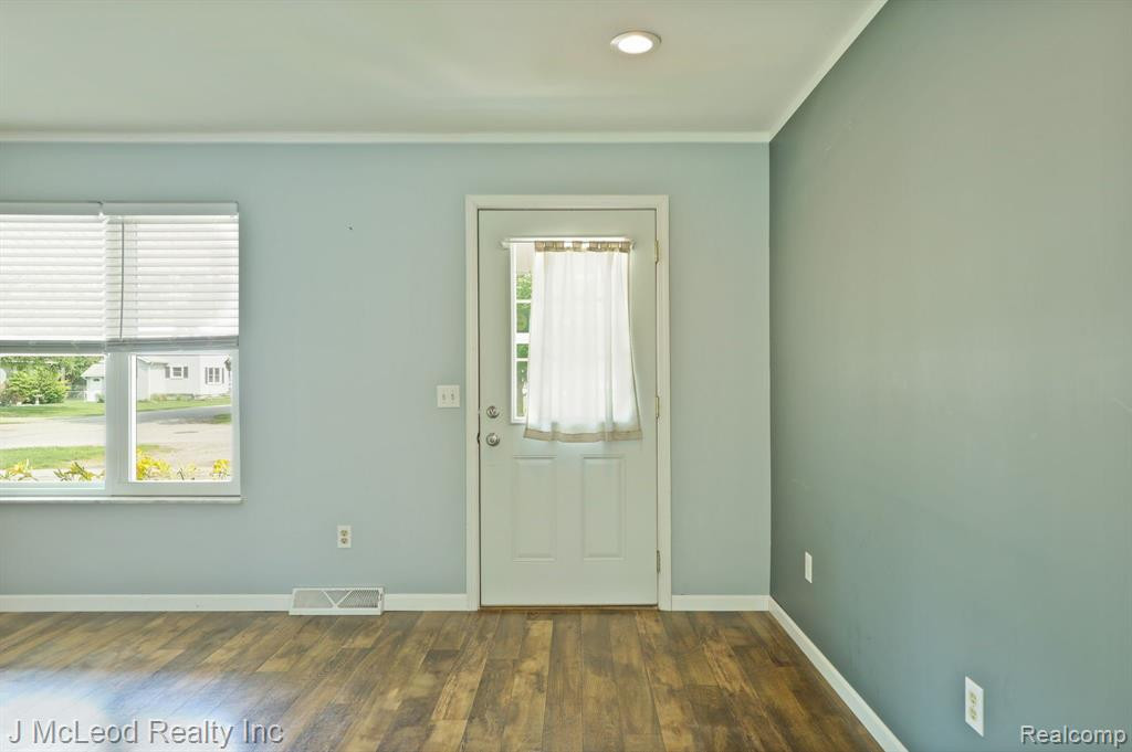 4897 CENTER Street, Millington, MI 48746 — Photo 7