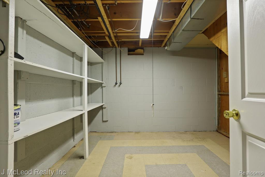 4897 CENTER Street, Millington, MI 48746 — Photo 37