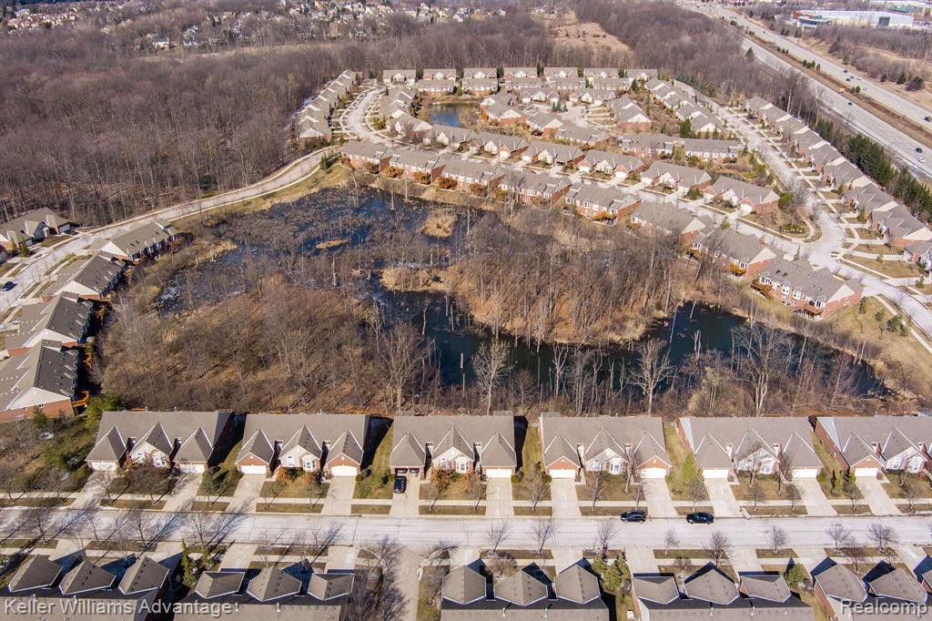 40778 Lenox Park Drive, Novi, MI 48377 — Photo 5