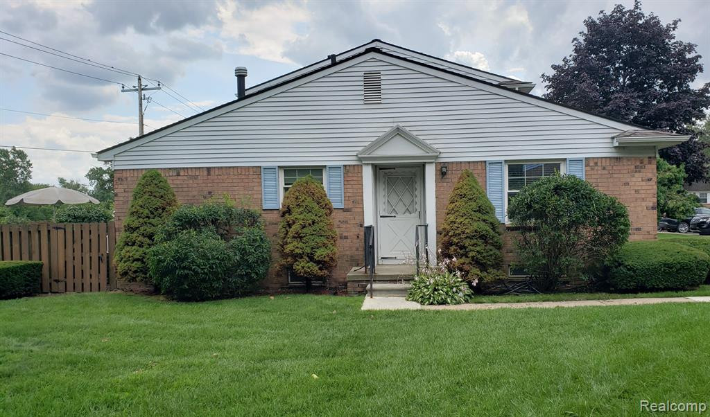 24734 OLDE ORCHARD Street, Novi, MI — front exterior
