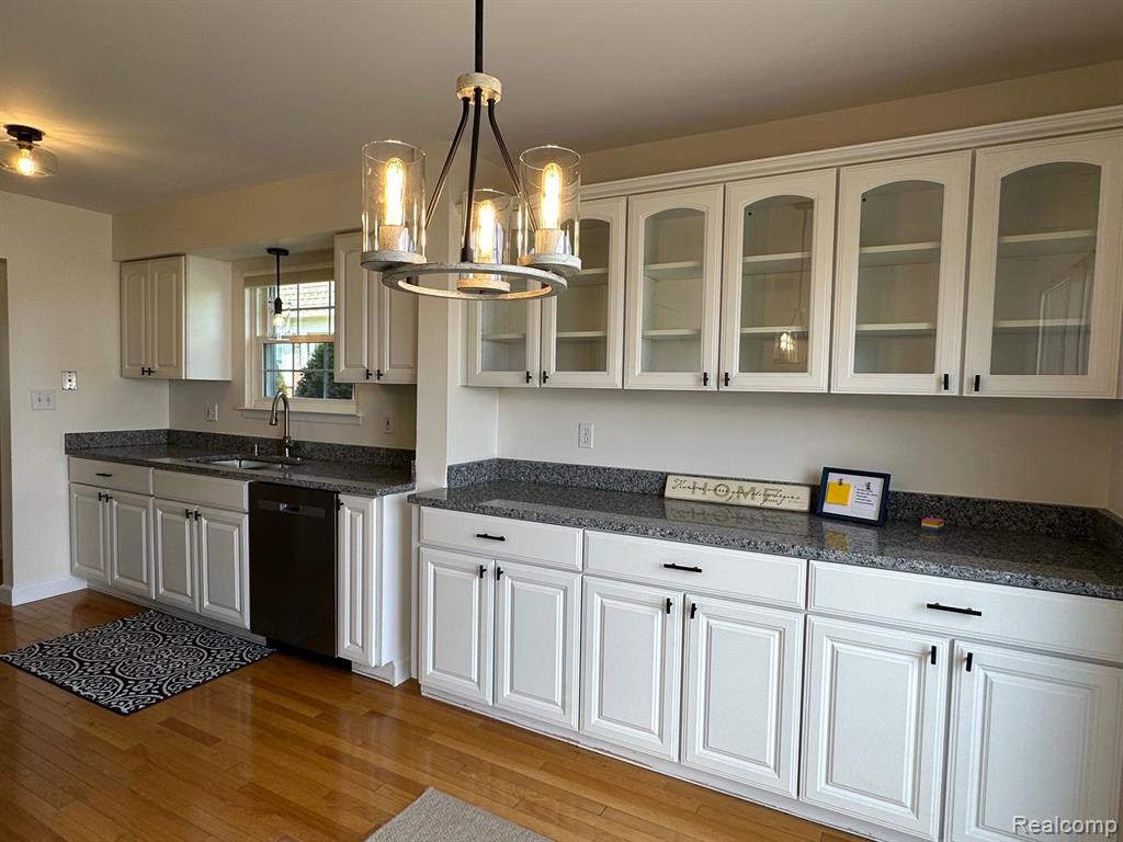 24734 OLDE ORCHARD Street, Novi, MI — Photo 11