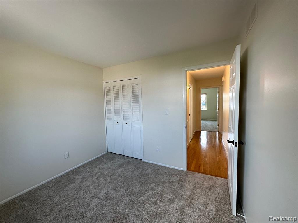 24734 OLDE ORCHARD Street, Novi, MI — Photo 18