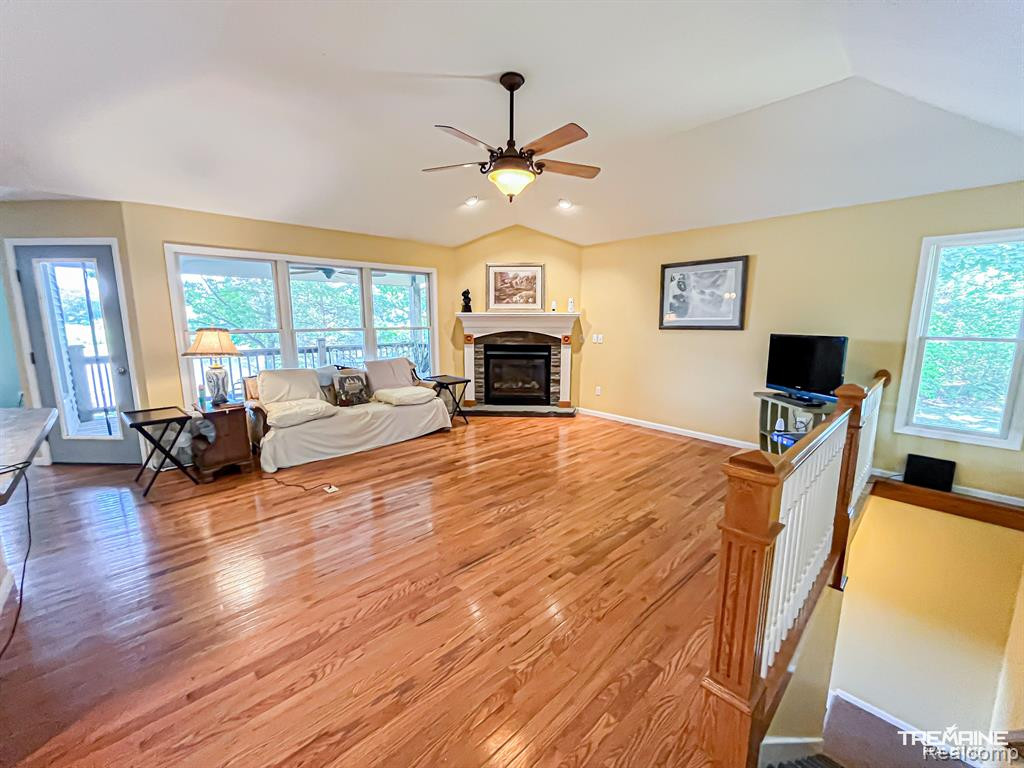 10234 PARK Drive, Goodrich Vlg, MI — Photo 4
