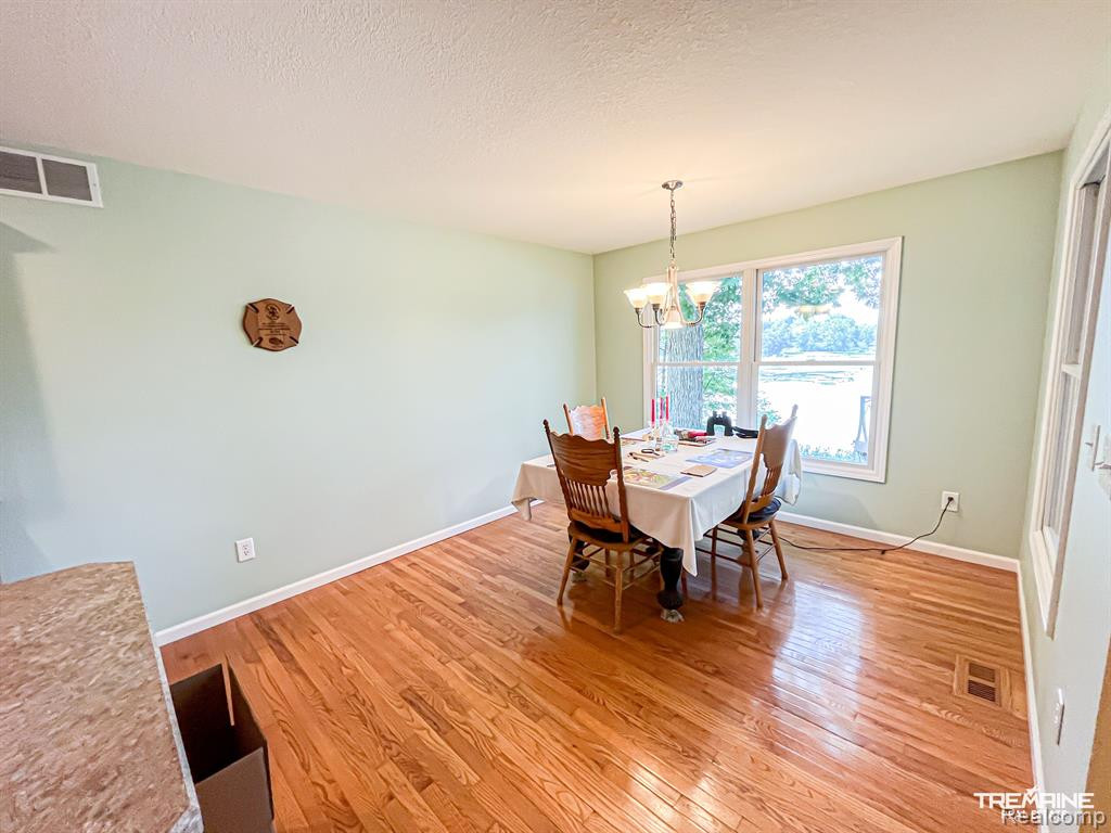 10234 PARK Drive, Goodrich Vlg, MI — Photo 5
