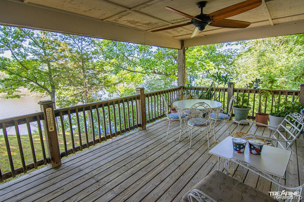 10234 PARK Drive, Goodrich Vlg, MI — Photo 18