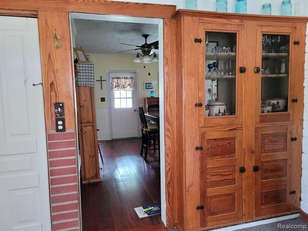207 S MAPLE Street, Webberville, MI 48892 — Photo 7