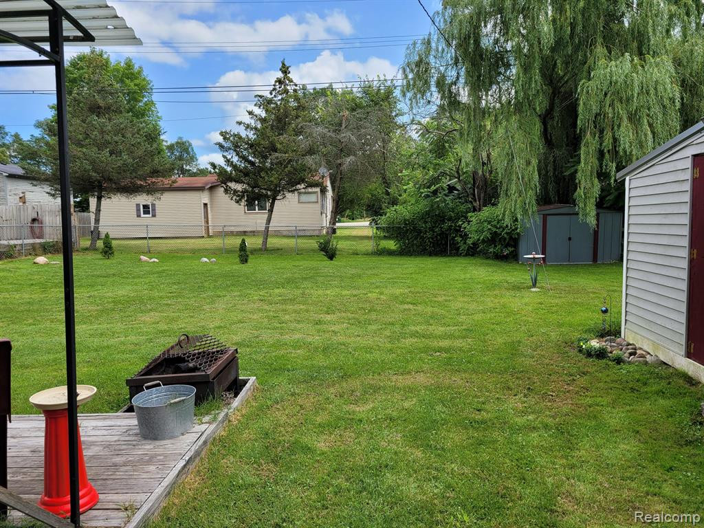 207 S MAPLE Street, Webberville, MI 48892 — Photo 20