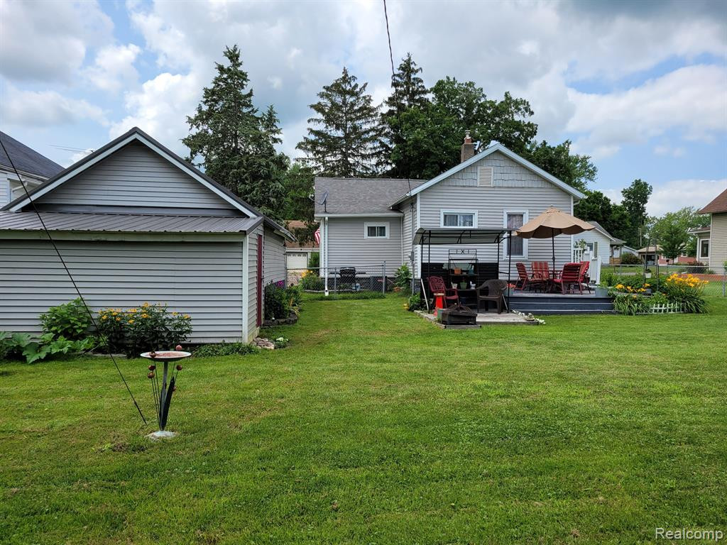 207 S MAPLE Street, Webberville, MI 48892 — Photo 22