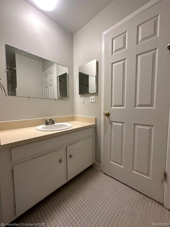 4917 Crooks, Royal Oak, MI 48073 — Photo 14