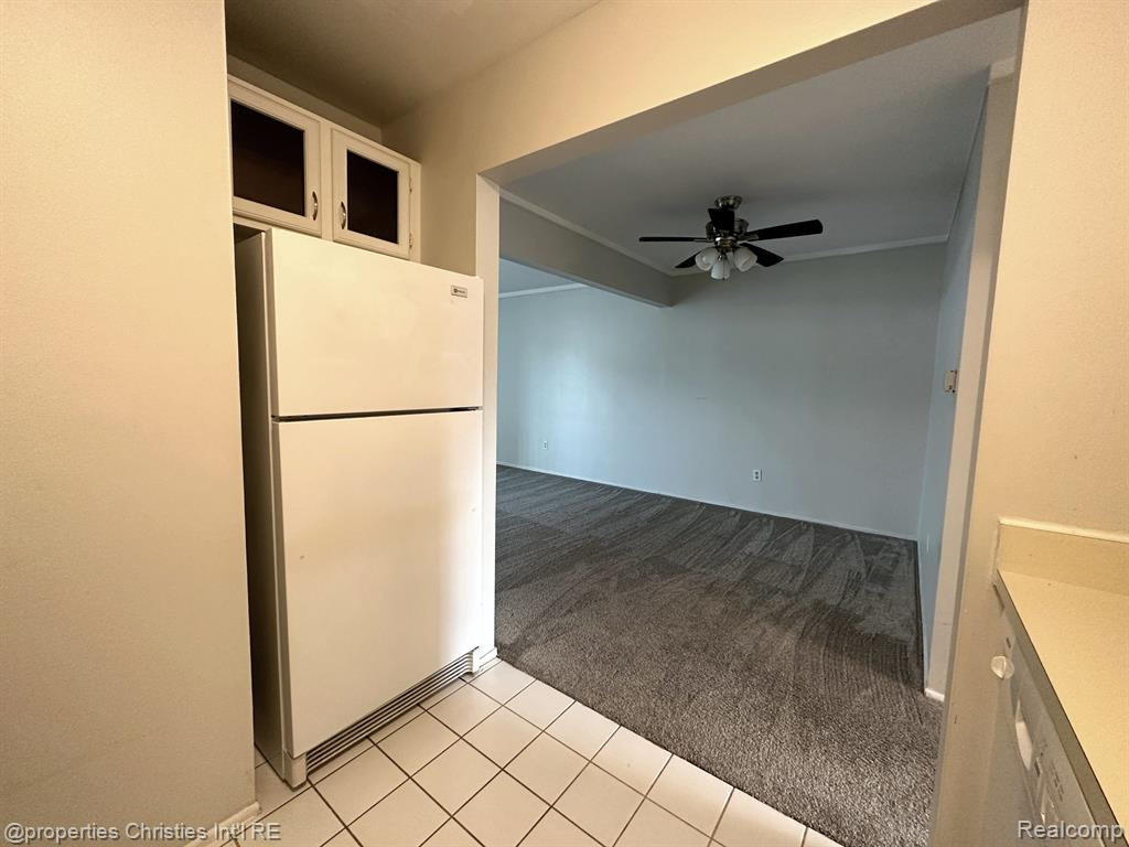 4917 Crooks, Royal Oak, MI 48073 — Photo 18