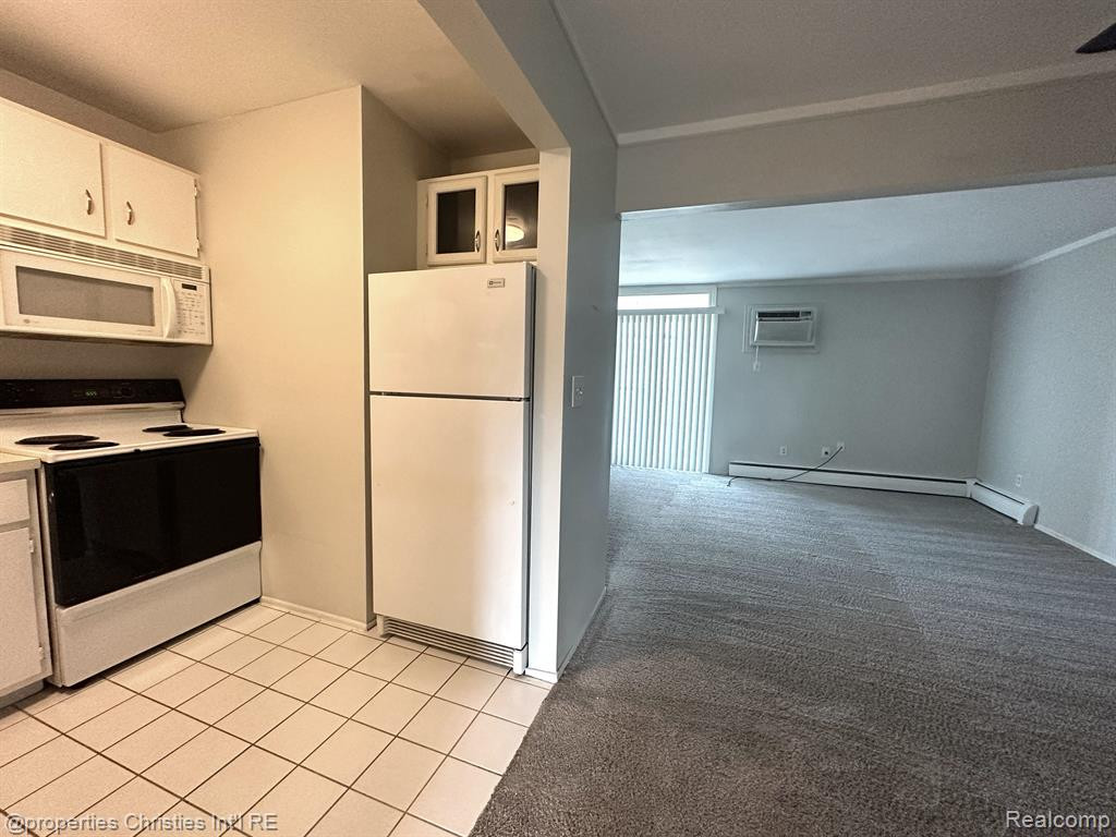 4917 Crooks, Royal Oak, MI 48073 — Photo 21