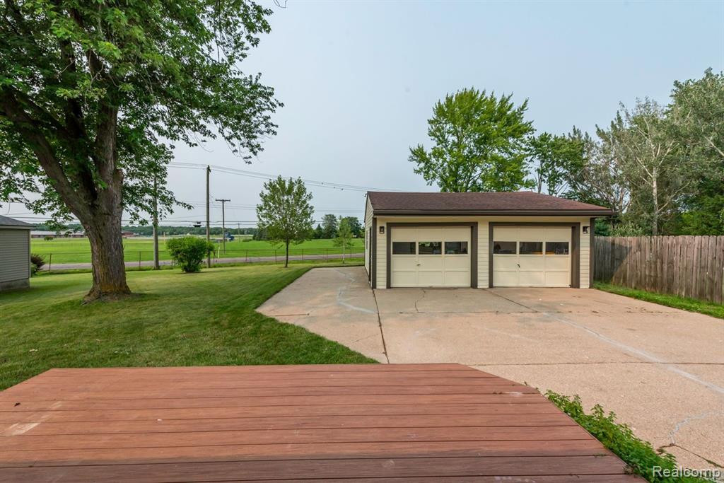 265 NICHOLS Drive, Saline, MI 48176 — Photo 39